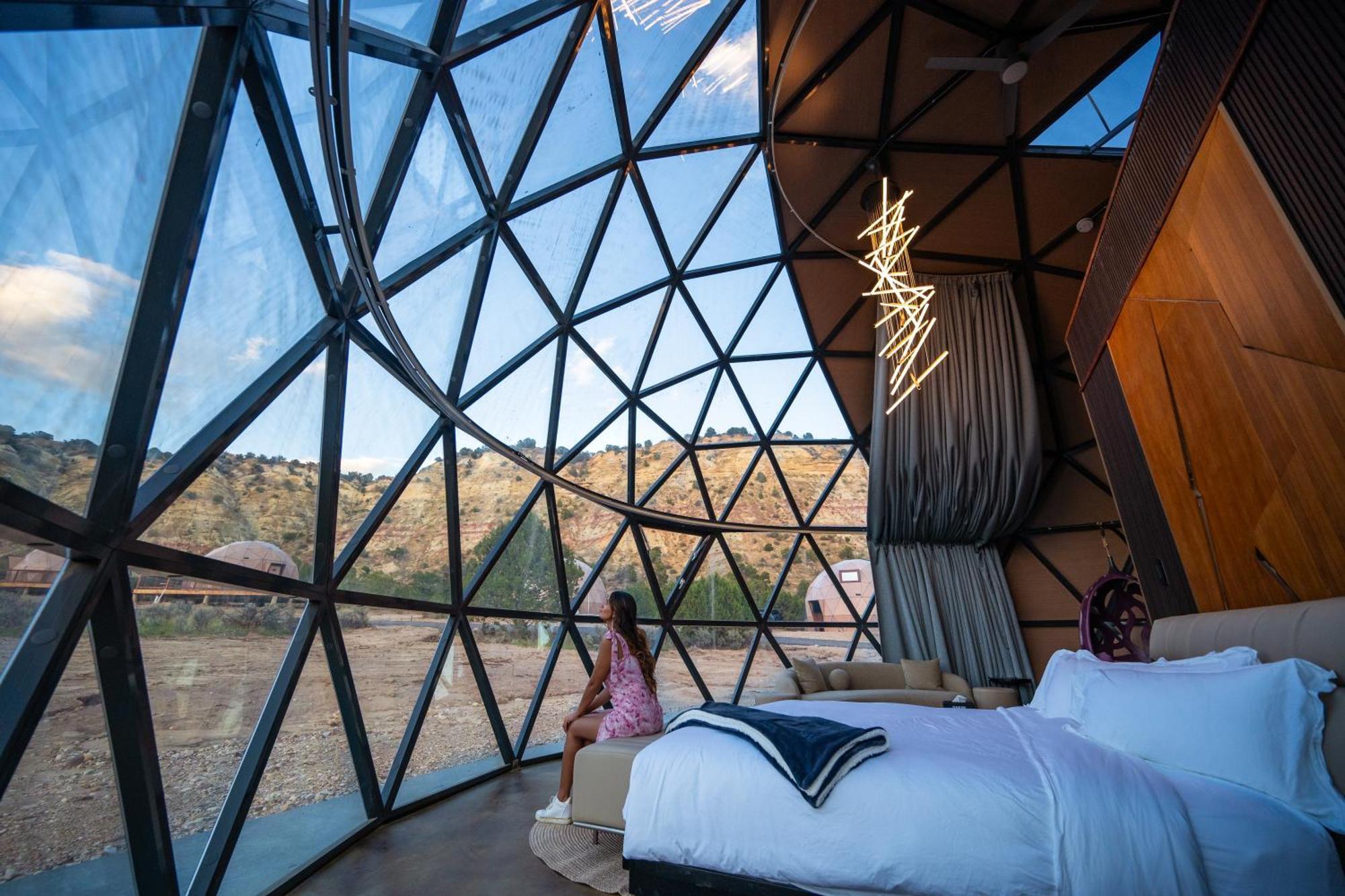 Clear Sky Resorts - Bryce Canyon - Unique Stargazing Domes Канънвил Екстериор снимка